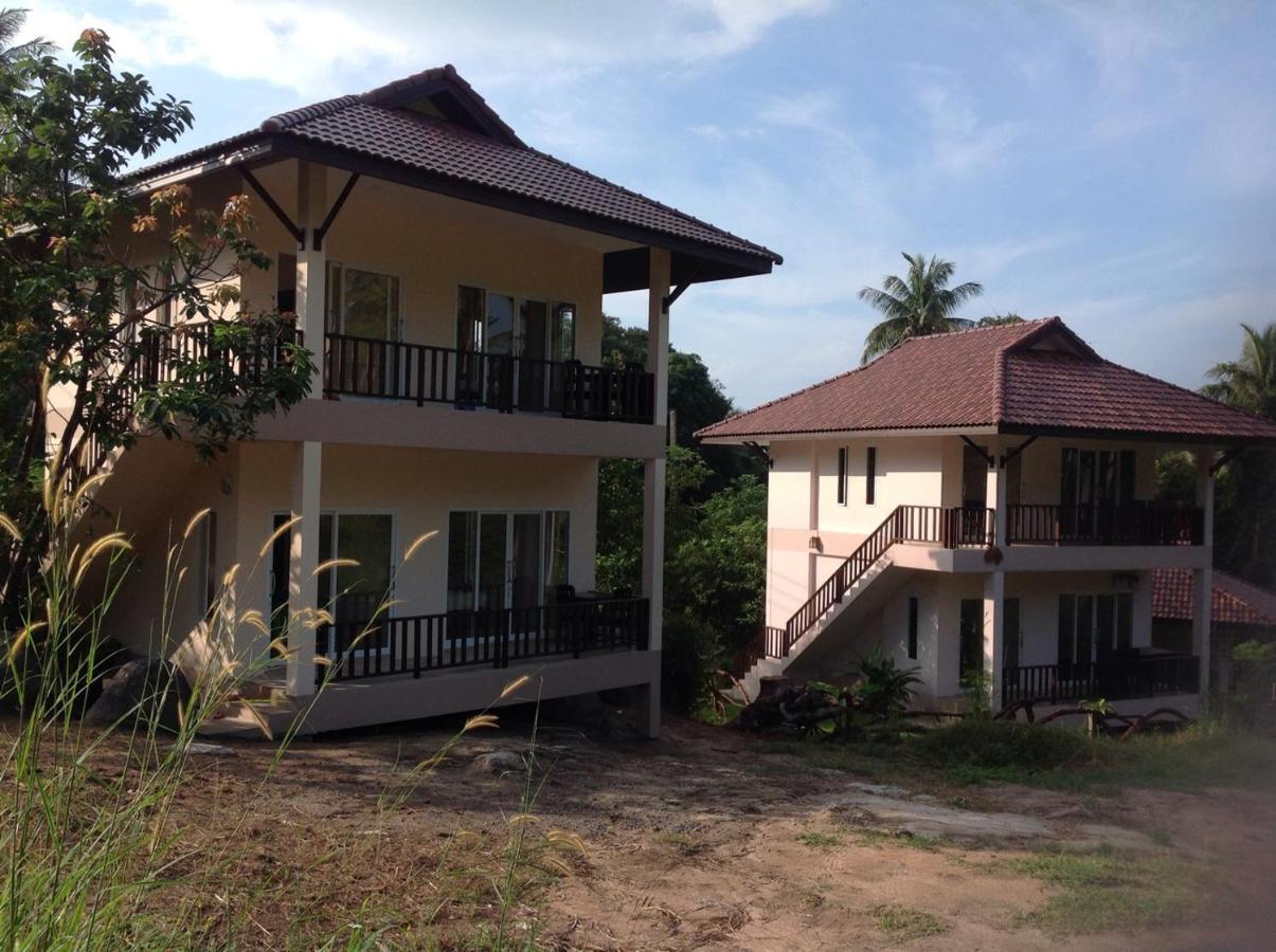 Apartment Ban Sabai Woktum Thong Sala