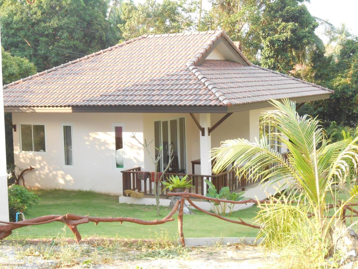 Ban Sabai Woktum Thong Sala